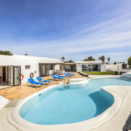 Casa Anabella By Escape * Puerto del Carmen (Lanzarote)