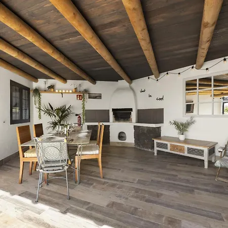 Casa Anabella By Escape * Puerto del Carmen (Lanzarote)