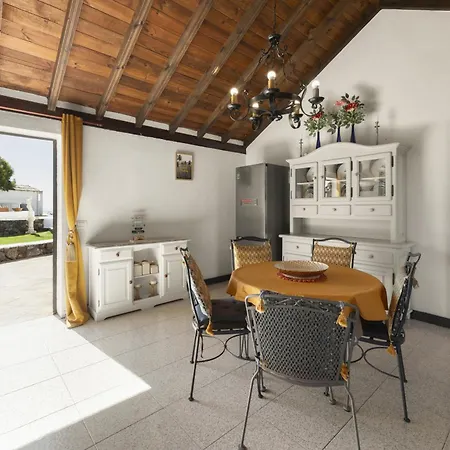 Villa Casa Anabella By Escape Puerto del Carmen (Lanzarote)